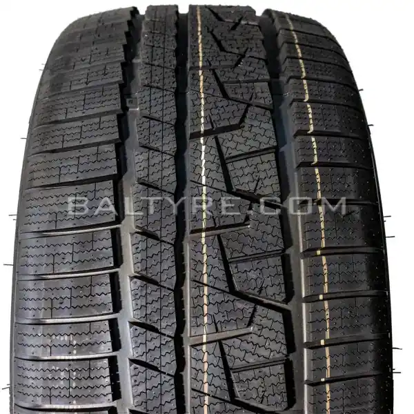 Nízká Cena APLUS AP 235/50R19 A702 103V