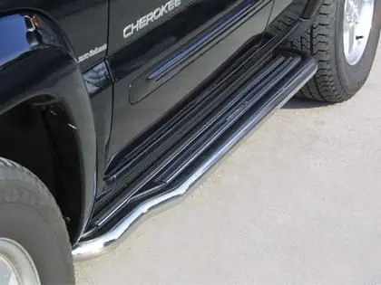 Bezpečná Platba Boční nerezové nášlapy JEEP New Cherokee 01/07