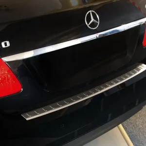 Kryt prahu zadních dveří Mercedes E Class W212 Limousine Nejprodávanější