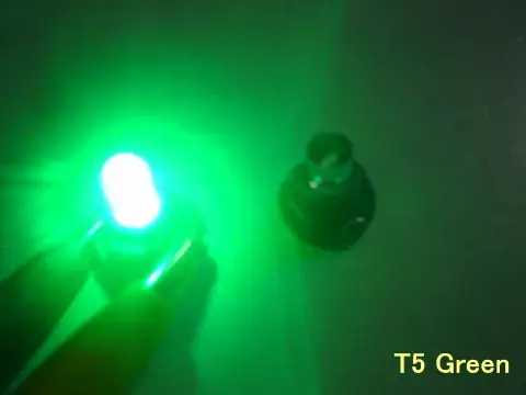 Aktuální LED palubní deska Neo Wedge T5 zelená
