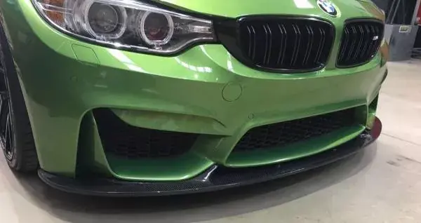 Must-Have Karbonové přední lízátko Carbonspeed BMW 3-Series F80 M3 (14-) - Ver. 1