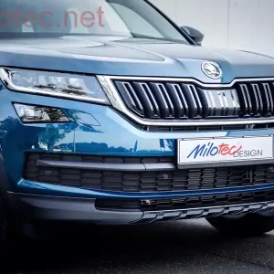 Ochranná lišta předního nárazníku - černý lesklý "klavírlak", Kodiaq Časově Omezené