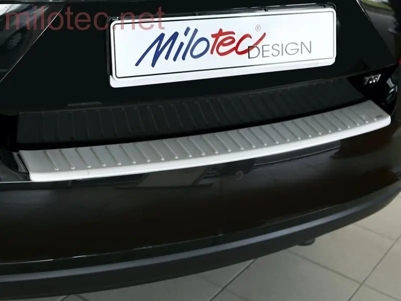 Práh pátých dveří s výstupky, stříbrný matný, Rapid Limousine od r.v. 2013 Tovární Cena