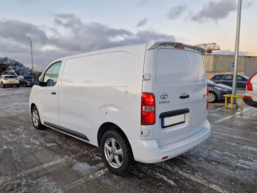 Doprava Zdarma Střešní spoiler Citroen Jumpy / Jumpy / SpaceTourer (2016-)
