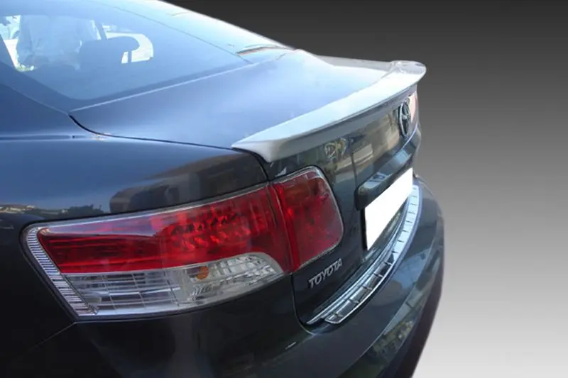 Tovární Cena Odtrhová hrana kufru Toyota Avensis Mk3 (2009-2012)