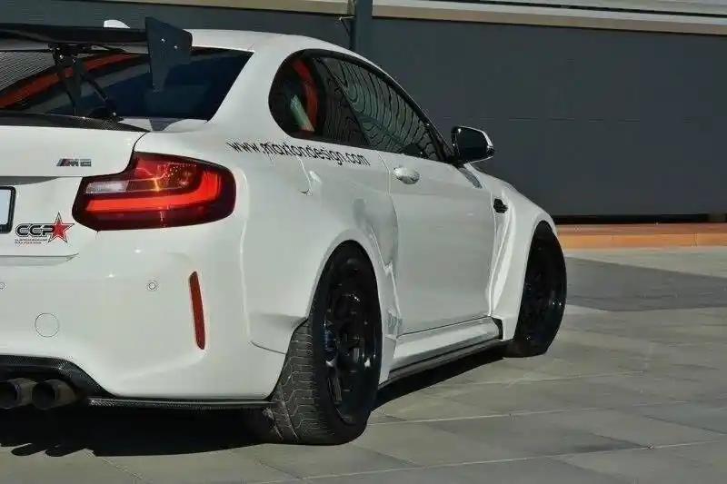 Zadní blatníky BMW M2 F87 Cenová Bomba